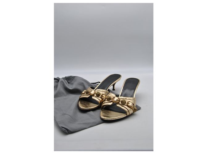 Sandali BALENCIAGA T.EU 38 Pelle D'oro - vista 8
