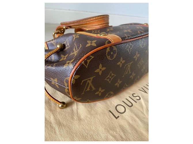 Louis Vuitton Theda Borsa a mano Monogram in pelle marrone - vista 6