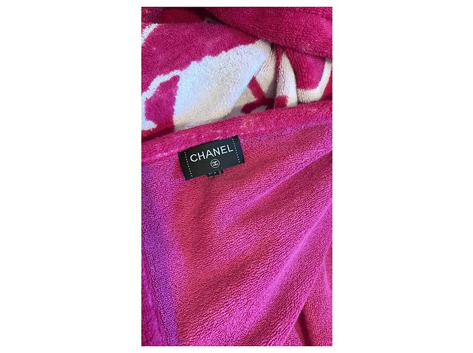 Toalla de baño Chanel Coco Beach rosa de algodón con camelia - vista 6