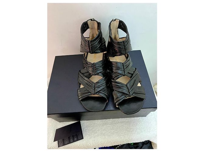Prada Sandali piatti in pelle plissettata neri Nero - vista 2