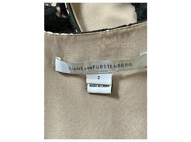 Diane Von Furstenberg Abito in pizzo e seta DvF in bianco e nero - vista 4