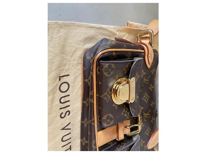Louis Vuitton Monogram Hudson PM Borsa a mano marrone in pelle - vista 10