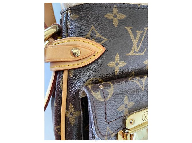 Louis Vuitton Monogram Hudson PM Borsa a mano marrone in pelle - vista 13