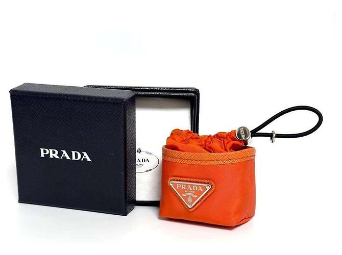 Charm per borsa Prada, custodia per auricolari, portachiavi - vista 10