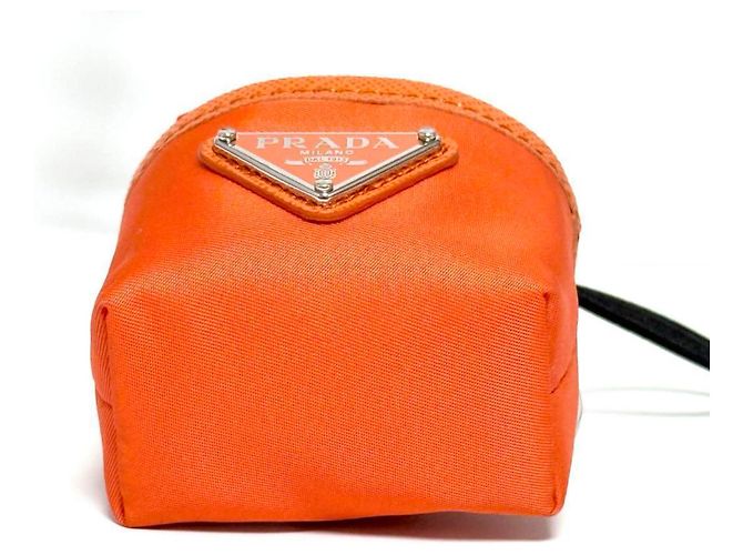 Charm per borsa Prada, custodia per auricolari, portachiavi - vista 4