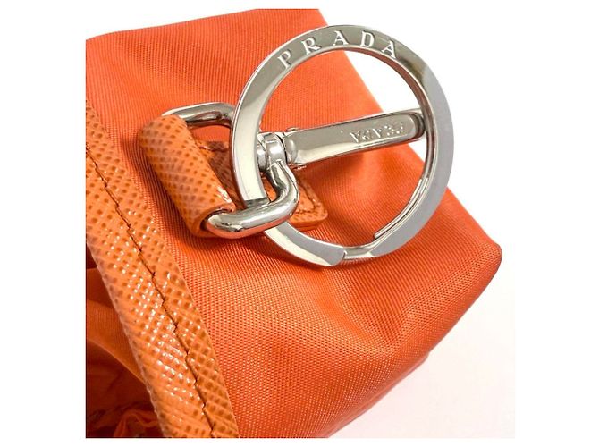 Charm per borsa Prada, custodia per auricolari, portachiavi - vista 5