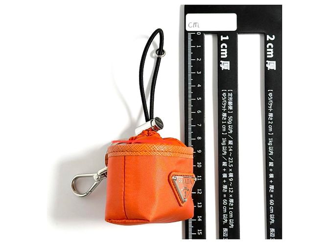 Charm per borsa Prada, custodia per auricolari, portachiavi - vista 8