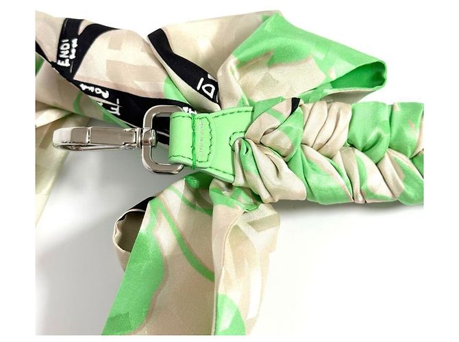 Borsa a mano Fendi Women's StrapYou Mini Handle Verde - vista 6