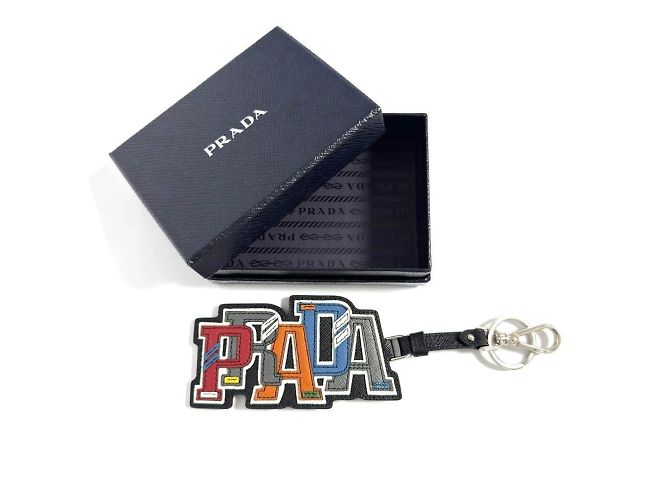 Portachiavi e charm per borse da uomo Prada - vista 10