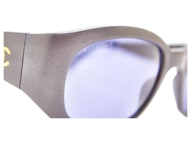 Occhiali da sole Chanel Viola Porpora Oro Logo CC 5025 D'oro - vista 4