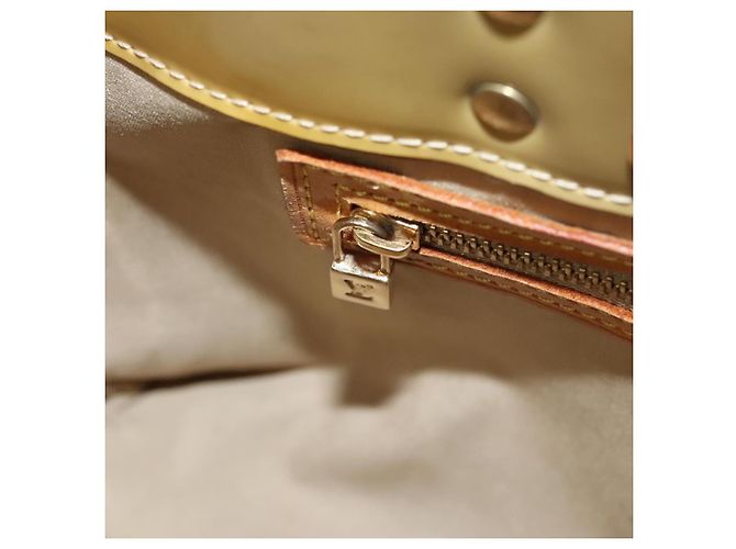LOUIS VUITTON Monogram Vernis Reade PM Borsa a Mano Beige M91334 LV Auth BD1369 - vista 22
