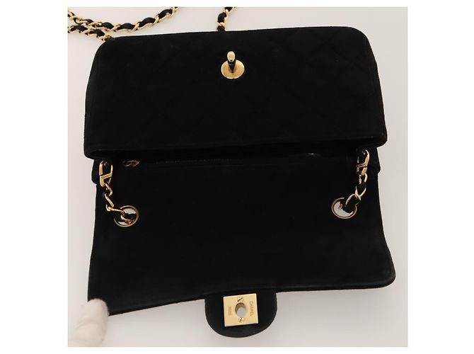CHANEL Matelasse 20 Chain Shoulder Bag Suede Black Gold CC Auth 116698 Nero D'oro - vista 10