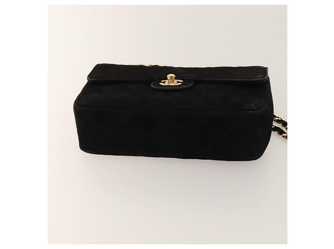 CHANEL Matelasse 20 Chain Shoulder Bag Suede Black Gold CC Auth 116698 Nero D'oro - vista 5