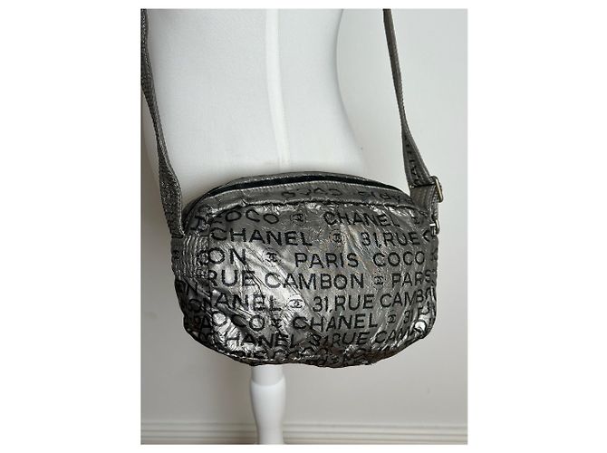 Vintage Chanel Monogram Schultertasche Silber Schwarz - Ansicht 8