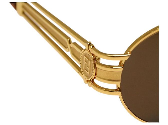 Gafas de sol Fendi con logo de marco dorado SL 7031 - vista 3