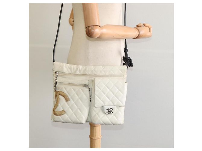 Borsa a Spalla CHANEL in Pelle di Agnello Bianca CC Auth BD1411 Bianco - vista 22