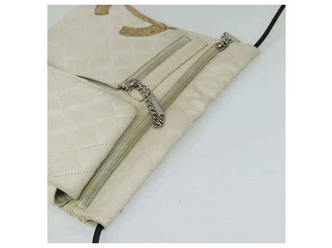 Borsa a Spalla CHANEL in Pelle di Agnello Bianca CC Auth BD1411 Bianco - vista 6