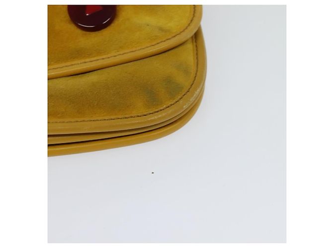 Borsa a Spalla Miu Miu in Pelle Scamosciata Gialla Auth 116150 Giallo - vista 15