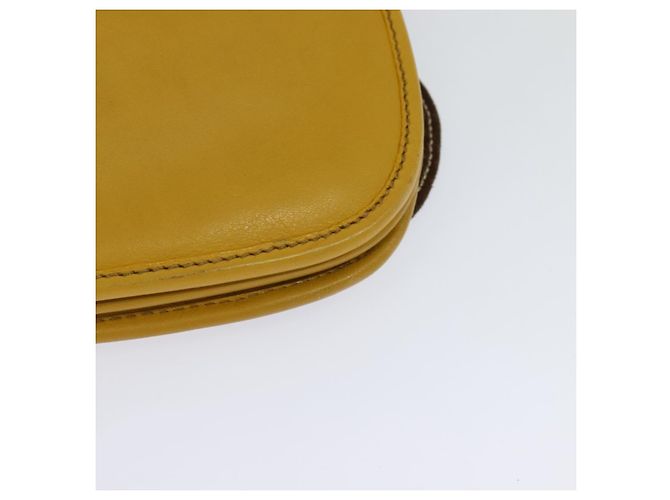 Borsa a Spalla Miu Miu in Pelle Scamosciata Gialla Auth 116150 Giallo - vista 17