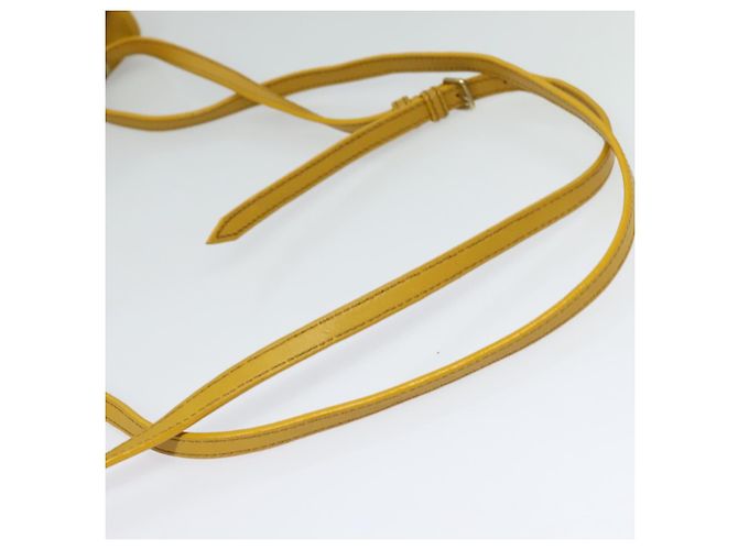 Borsa a Spalla Miu Miu in Pelle Scamosciata Gialla Auth 116150 Giallo - vista 7