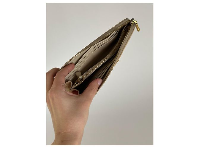 Vintage Miu Miu Leather Wallet White - view 3