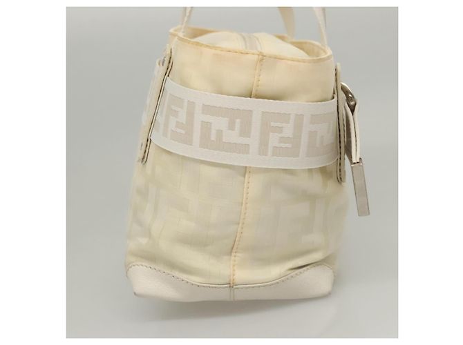 Zucca FENDI Handtasche aus Nylon in Weiß Silber authentisch bs24206 - Ansicht 4