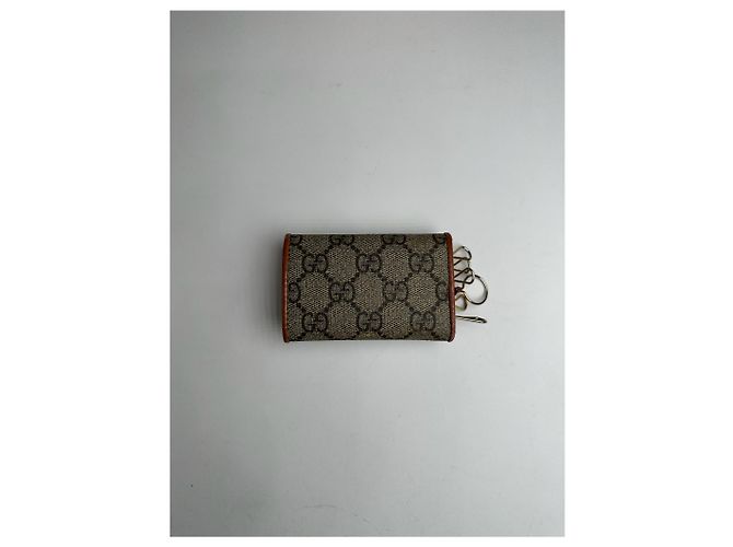 Ophidia Vintage Gucci Leather Monogram Key Holder Grey - view 2