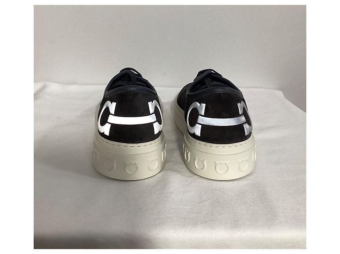 Salvatore Ferragamo Baskets à plateforme Truman Ferragamo en daim noir - vue 16