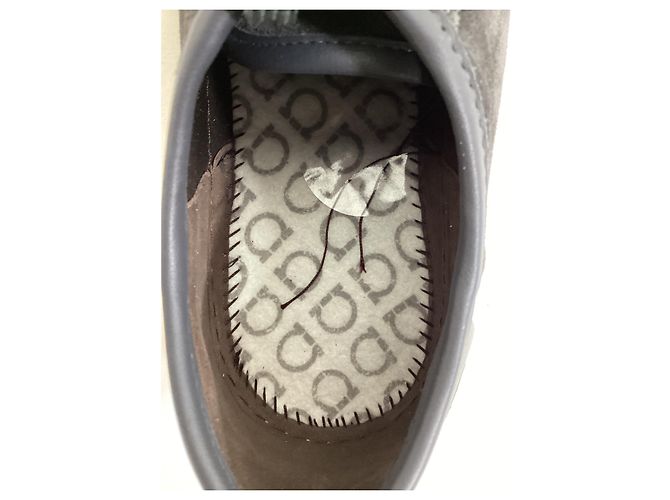Salvatore Ferragamo Baskets à plateforme Truman Ferragamo en daim noir - vue 22