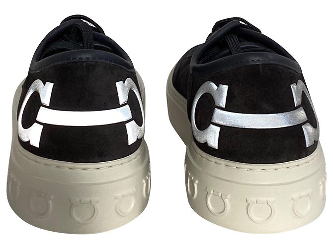 Salvatore Ferragamo Baskets à plateforme Truman Ferragamo en daim noir - vue 4