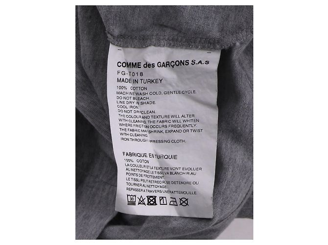 Comme Des Garcons Camiseta Comme Des Garçons en algodón gris - vista 10