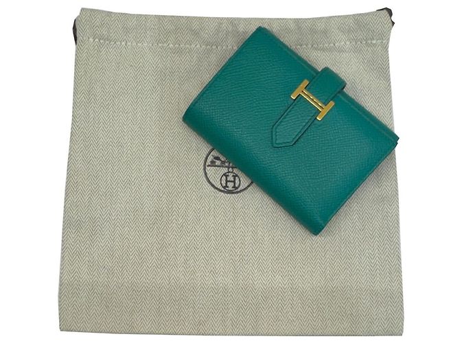 Hermès Hermes Bearn Tri-Fold Geldbörse aus grünem Epsom-Leder - Ansicht 12