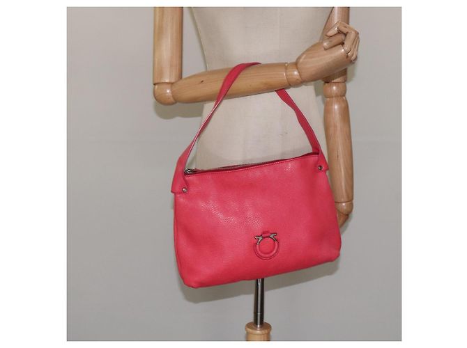 Bolso de Hombro Gancini de Cuero Rosa Plata Salvatore Ferragamo Auth MX210 - vista 23