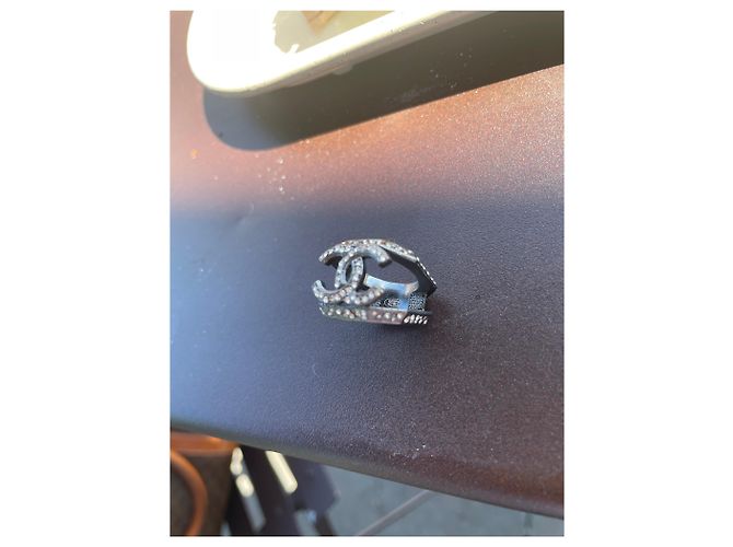 Chanel Ring aus anthrazitfarbenem Metall und Strass Größe 50 Grau - Ansicht 3