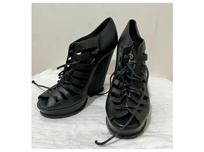 Yves Saint Laurent Hortense in pelle nera YSL 105 Zeppe stringate Nero - vista 3