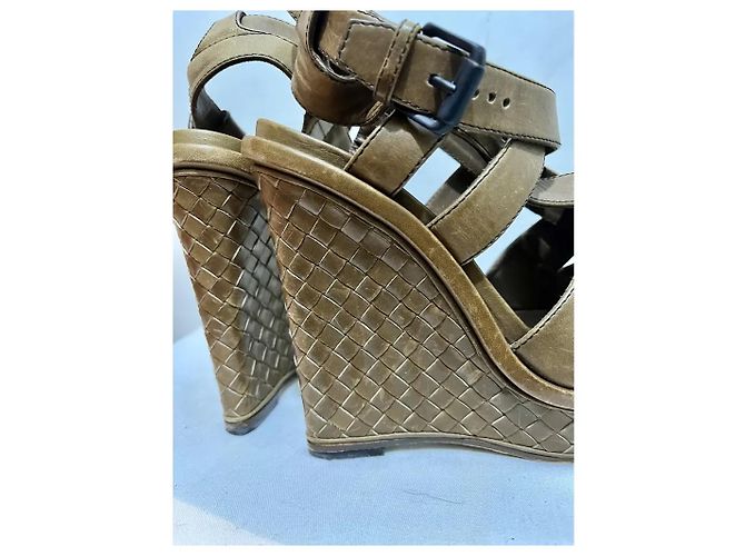 Bottega Veneta Zeppe Inteccriato in pelle color cuoio Marrone - vista 6