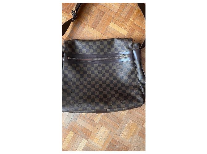 Borsa Louis Vuitton Bastille Monogram Canvas Monogramma - vista 7