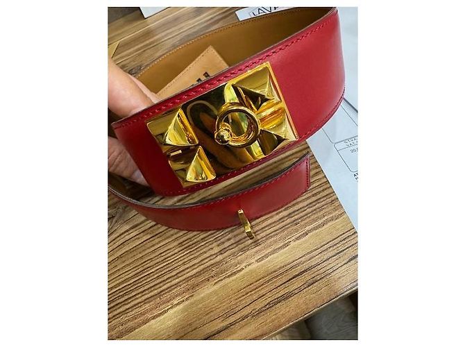 Hermès Medor Gürtel aus rotem Leder - Ansicht 9