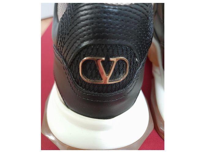 Sneakers Valentino Garavani in pelle nera Nero - vista 8