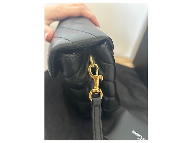 Borsa a mano Saint Laurent Loulou Toy in pelle nera Nero D'oro - vista 12