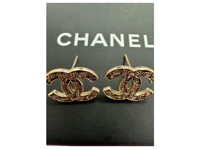 Chanel CC Dourado - vista 6