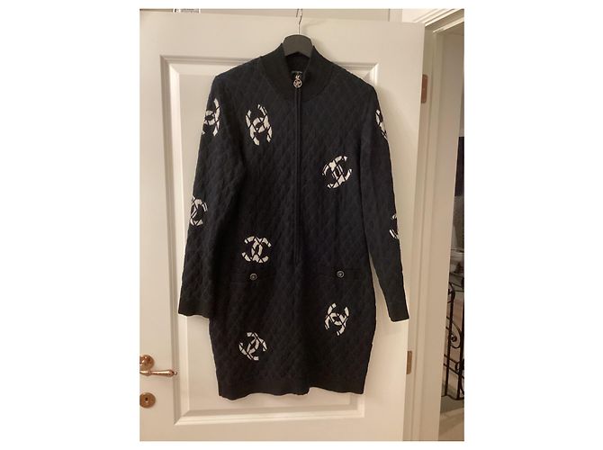 Chanel Coco neige Kleid aus Kaschmir schwarz - Ansicht 4
