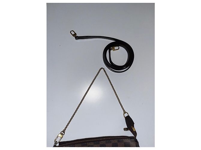Clutch Louis Vuitton Eva Damier Marrone Scuro - vista 4