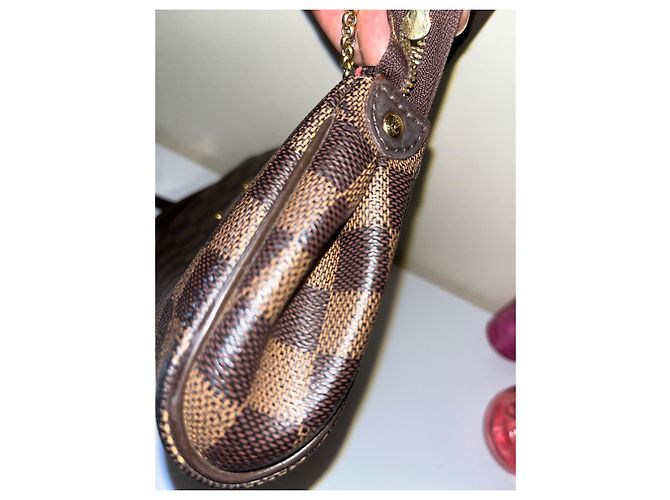 Clutch Louis Vuitton Eva Damier Marrone Scuro - vista 5