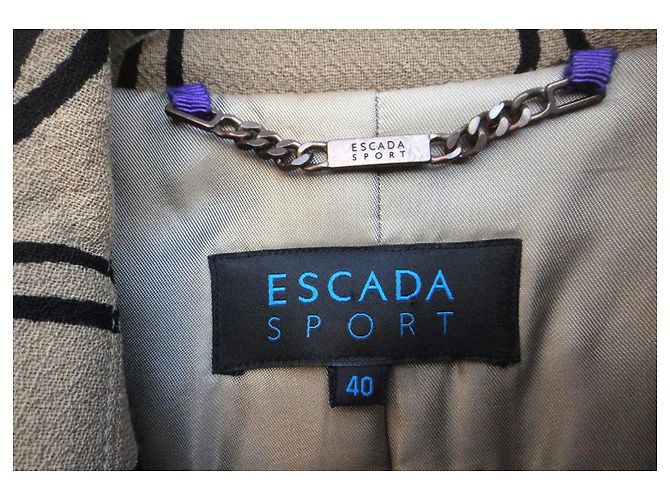 Abrigo Escada Sport beige de lana - vista 4