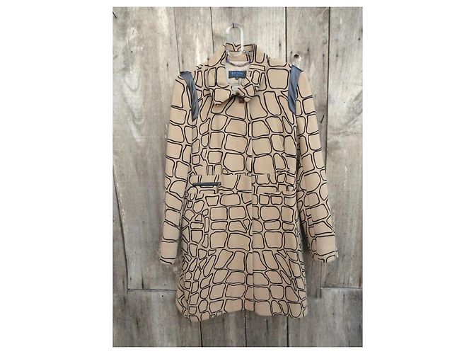 Abrigo Escada Sport beige de lana - vista 9