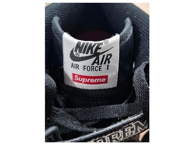 Supreme x Nike Air Force 1 Mid Sneakers Supreme in Pelle Nera Nero - vista 16