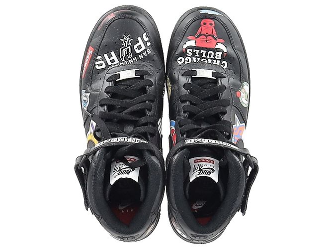 Supreme x Nike Air Force 1 Mid Sneakers Supreme in Pelle Nera Nero - vista 3