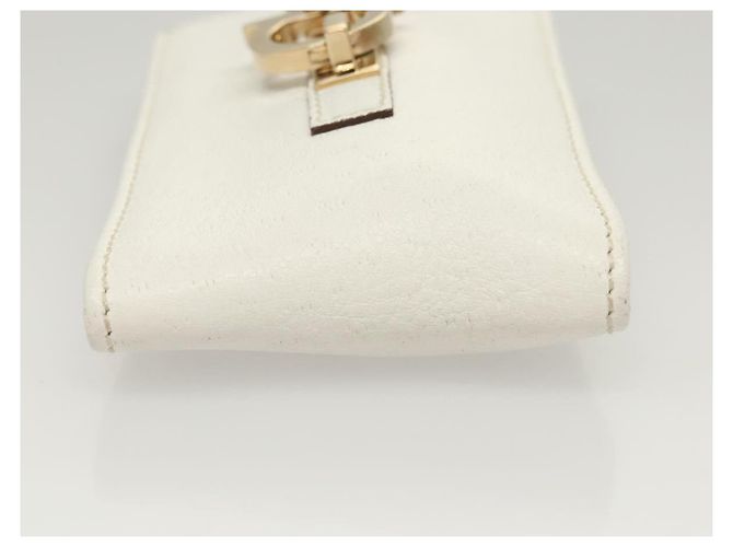 Pochette in pelle Gancini Salvatore Ferragamo bianca Auth KD566 Bianco - vista 5