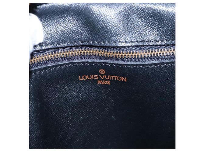 LOUIS VUITTON Epi June Feuille Shoulder Bag Blue M52155 LV Auth KD477 - view 19